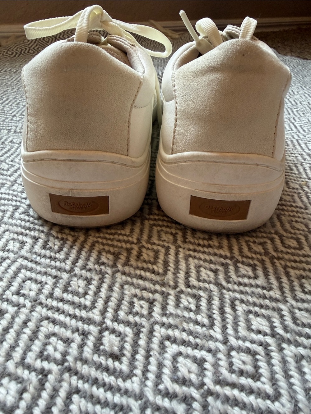 Dr Scholl’s Time off white Low-Top Leather Sneakers - Picture 9 of 15